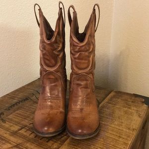 Brownish Tan Cowgirl boots